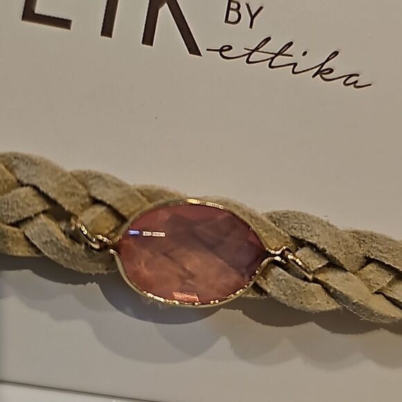 Tan and pink choker NWT - Picture 6 of 8